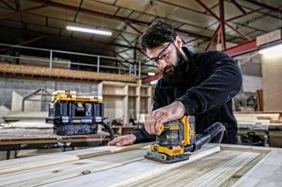 DeWALT DCW200P2 Accu vlakschuurmachine 18V XR 5.0Ah in TSTAK