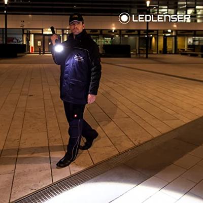 Ledlenser X21R Zaklamp werkt op een accu LED 5000 lm 40 h 1300 g