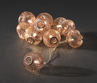 Konstsmide 3145-603 Motief lichtketting Kogel Binnen werkt op batterijen Aantal lampen 10 Warmwit Verlichte lengte: 0.9 m Konstsmide 3145-603 Motief lichtketting Kogel Binnen werkt op batterijen Aantal lampen 10 Warmwit Verlichte lengte: 0.9 m