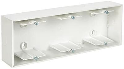 Busch-Jaeger 2CKA001799A0918 Opbouwbehuizing 3-voudig Verkeerswit, Wit 1 stuk(s)