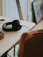 Adam H200 gesloten studio hoofdtelefoon - thumbnail