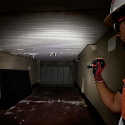 Milwaukee L4 FMLED-301 LED zaklamp REDLITHIUM™ 3.0Ah USB batterij - 4933479770