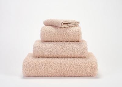 Abyss & Habidecor Abyss & Habidecor Super Pile Handdoek 55x100 610 nude