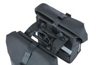 Basil soho dubbele fietstas nordlicht - waterdicht, pu, rolltopsluiting, geschikt voor mik, 41 ltr, night zwart - thumbnail