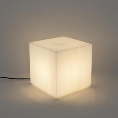 QAZQA Moderne buitenlamp wit 30 cm vierkant IP44 - Nura