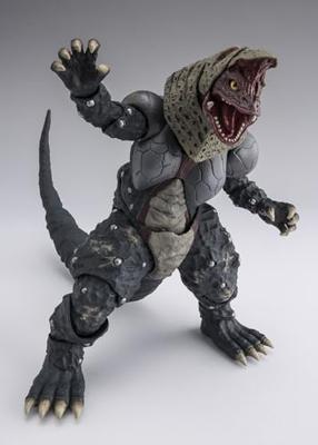 Ultraman Series S.H.Figuarts Shinkocchou Seihou Action Figure Golza 30th Anniversary Edition 15 cm