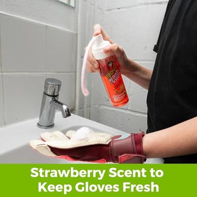 Gloveglu Glove Wash & Foam Strawberry Stopper Spray 200ML Gloveglu Glove Wash & Foam Strawberry Stopper Spray 200ML