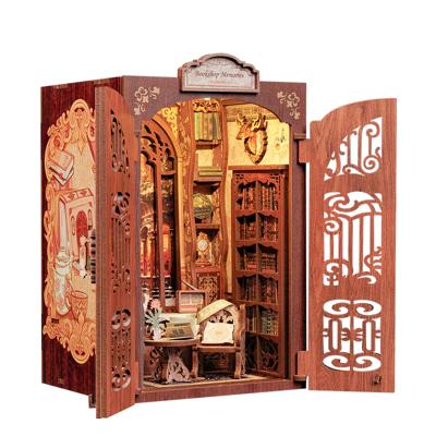 Book Nook Bookshop Memories 17 x 10 cm