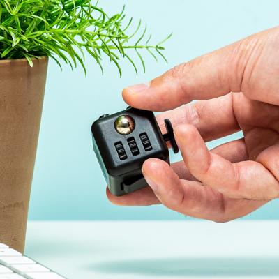 Finger cube (assorti) Finger cube (assorti)