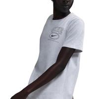 Nike Streatwear Club SS Casaul T-shirt Dames S/36. - thumbnail