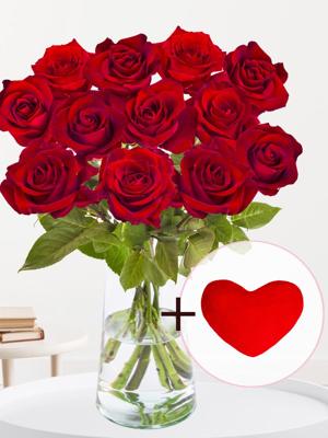 Valentijnsboeket - 12 rode rozen EverRed - Incl. knuffel hartje