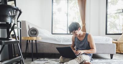 JBL Horizon 2 Radiowecker in Grau – Dual Wecksystem über Bluetooth, DAB+ & UKW Radio – LED Nachtlicht für gemütliches Aufstehen