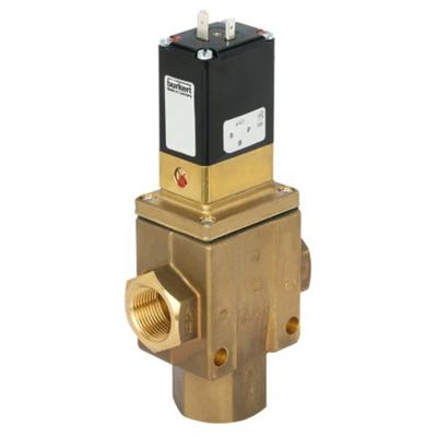 Bürkert Servogestuurd ventiel 361854 6430 220 V/AC G 1/4 mof Nominale breedte 65 mm In rust gesloten 1 stuk(s) Bürkert Servogestuurd ventiel 361854 6430 220 V/AC G 1/4 mof Nominale breedte 65 mm In rust gesloten 1 stuk(s)