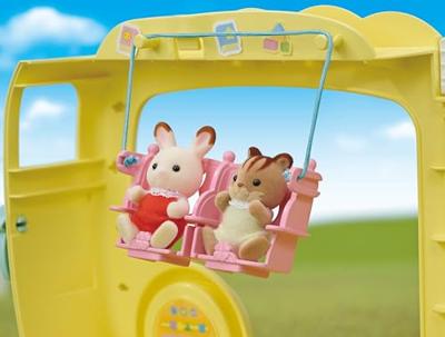 Accessoires voor poppenhuis Sylvanian Families 5744 Rainbow Fun Nursery Bus - thumbnail
