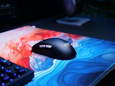 CHERRY XTRFY M68 Pro Zwart Draadloze Gaming muis