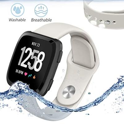 Fitbit Versa 1 / 2 & Lite siliconen bandje - Maat: Large - Ecru Fitbit Versa 1 / 2 & Lite siliconen bandje - Maat: Large - Ecru