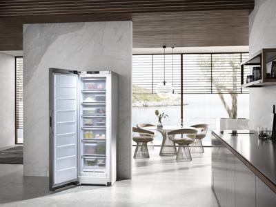Miele FNS 4882 D edt/cs Vrieskast Zilver Miele FNS 4882 D edt/cs Vrieskast Zilver