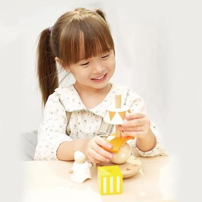 Classic World world houten stapel en balansspel clown, 6dlg.