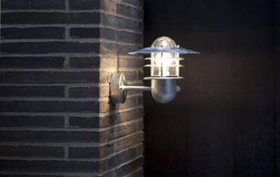 Buitenlamp voordeur bewegingsmelder &apos;Agger&apos; Nordlux E27 fitting Verzinkt IP54