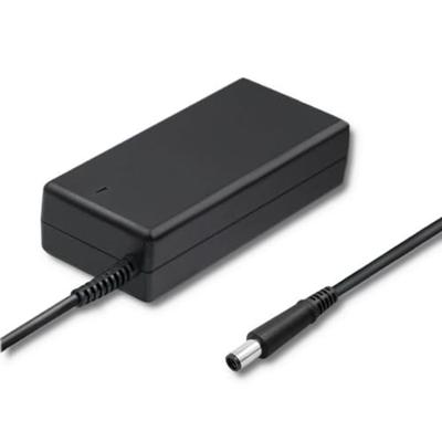 Qoltec 51519.65W Stroomadapter voor Dell | 65W | 19,5V | 3.34A | 7,4 * 5,0 + speld | + stroomkabel
