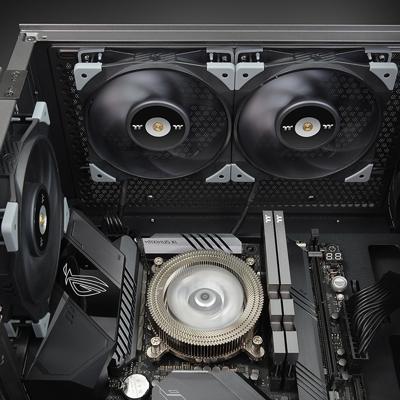 Thermaltake TOUGHFAN 14 PC-ventilator Zwart (b x h x d) 140 x 140 x 25 mm Thermaltake TOUGHFAN 14 PC-ventilator Zwart (b x h x d) 140 x 140 x 25 mm