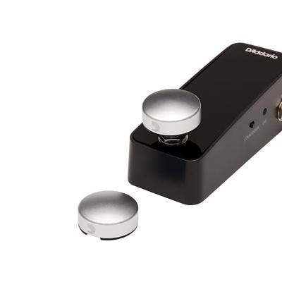 D'Addario XPND Footswitch Topper zilver, set van 2 D'Addario XPND Footswitch Topper zilver, set van 2
