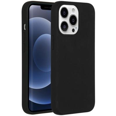 Accezz Liquid Silicone voor Apple iPhone 13 Pro Telefoonhoesje Zwart Accezz Liquid Silicone voor Apple iPhone 13 Pro Telefoonhoesje Zwart
