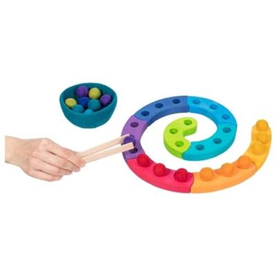 Goki houten kleursorteerspel spiraal, 29dlg. Goki houten kleursorteerspel spiraal, 29dlg.
