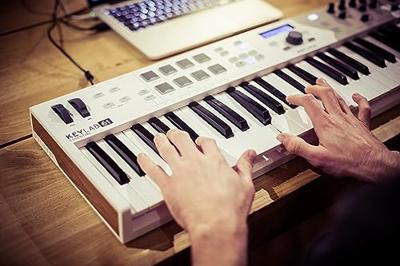 Arturia Keylab Essential MK3 61 Black USB/MIDI keyboard - thumbnail