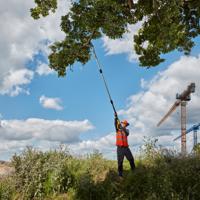 DeWalt dcmps567n | telescopische kettingzaag | 20 cm | 18v xr | excl. accu''s en lader - dcmps567n-xj - thumbnail