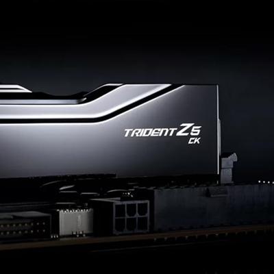 G.Skill F5-8800C4255H24GX2-TZ5CK Werkgeheugenmodule voor PC DDR5 48 GB 2 x 24 GB ECC 8800 MHz 288-pins DIMM F5-8800C4255H24GX2-TZ5CK G.Skill F5-8800C4255H24GX2-TZ5CK Werkgeheugenmodule voor PC DDR5 48 GB 2 x 24 GB ECC 8800 MHz 288-pins DIMM F5-8800C4255H24GX2-TZ5CK