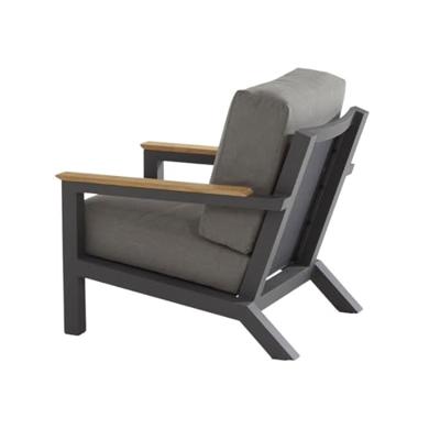 Capitol living chair with 2 cushions | 4 Seasons Outdoor