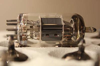 BTB Vertrieb ECF 80 = 6 BL 8 Elektronenbuis Triode-pentode 100 V, 170 V 14 mA, 10 mA Aantal polen: 9 Fitting: Noval 1 stuk(s) BTB Vertrieb ECF 80 = 6 BL 8 Elektronenbuis Triode-pentode 100 V, 170 V 14 mA, 10 mA Aantal polen: 9 Fitting: Noval 1 stuk(s)