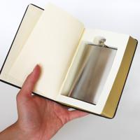 Heupflacon In Bijbel - thumbnail