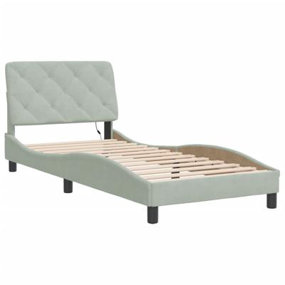 Bedframe met LED-verlichting fluweel lichtgrijs 140x200 cm