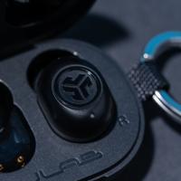 JLab JBuds Mini True Wireless Earbuds,Koptelefoon in het oor, Bluetooth-oortelefoon met microfoon, draadloze oordopjes, TWS Bluetooth-oordopjes met microfoon, USB-oplaadetui, EQ3-geluid, zwart - thumbnail