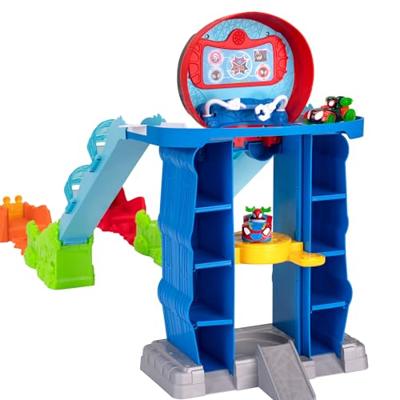 Jazwares Spidey mega jump hoofdkwartier racebaan - thumbnail