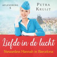 Stewardess Hannah in Barcelona - thumbnail