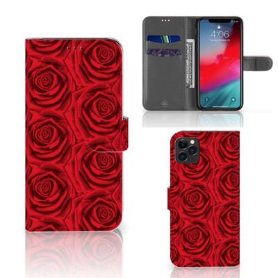 Apple iPhone 11 Pro Max Hoesje Red Roses | Portemonnee hoesje