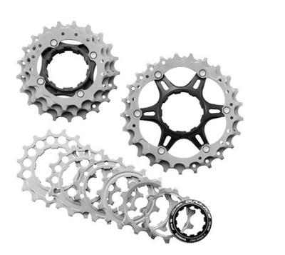 Shimano Dura Ace CS-7900 Cassette 10V 11-28T - Zilver Shimano Dura Ace CS-7900 Cassette 10V 11-28T - Zilver