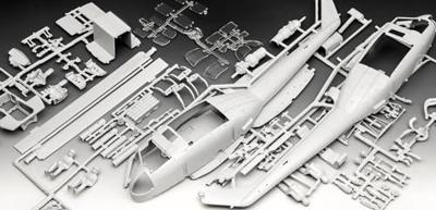 Revell 1/32 Bell UH-1D ''Goodbye Huey''
