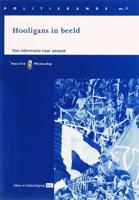 Hooligans in beeld - H.B. Ferwerda, O.M.J. Adang - Paperback (9789035240865) - thumbnail