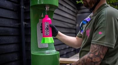 Muc-Off bottle for life bundle + 4 pack punk powder