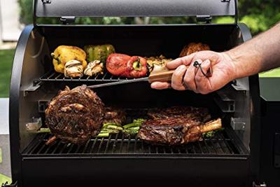 Traeger | BBQ Pig Tail Meat Flipper - thumbnail