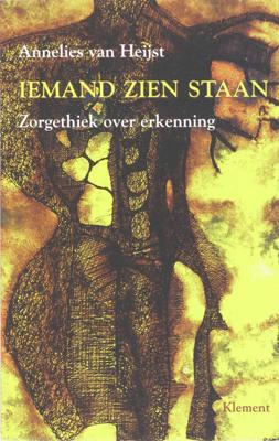 Iemand zien staan (Paperback)