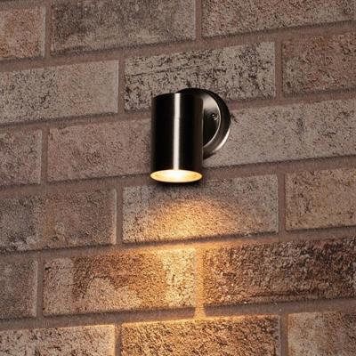 RVS LED Muurlamp Buiten - Spot met GU10 fitting - Model Monza - IP44 - Zilver RVS LED Muurlamp Buiten - Spot met GU10 fitting - Model Monza - IP44 - Zilver