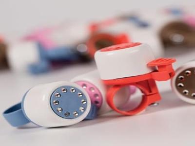 Widek bel bling-bling op kaart wit en pastelkleur assorti