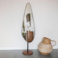 ZILT Staande Spiegel 'Katrinia' Organisch, 135 x 40cm - thumbnail