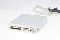 Akasa AK-ICR-07 Externe geheugenkaartlezer USB-A 2.0 Zwart - thumbnail
