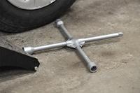 Versterkte kruissleutel - PRECISION STEEL - Doppen 17, 19, 21 mm - thumbnail